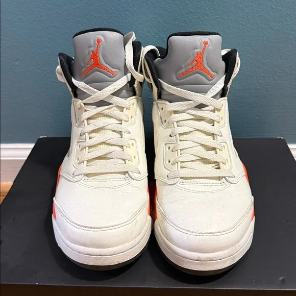 Jordan Air Jordan 5 Retro White with Orange Accents - Picture 2 of 6
